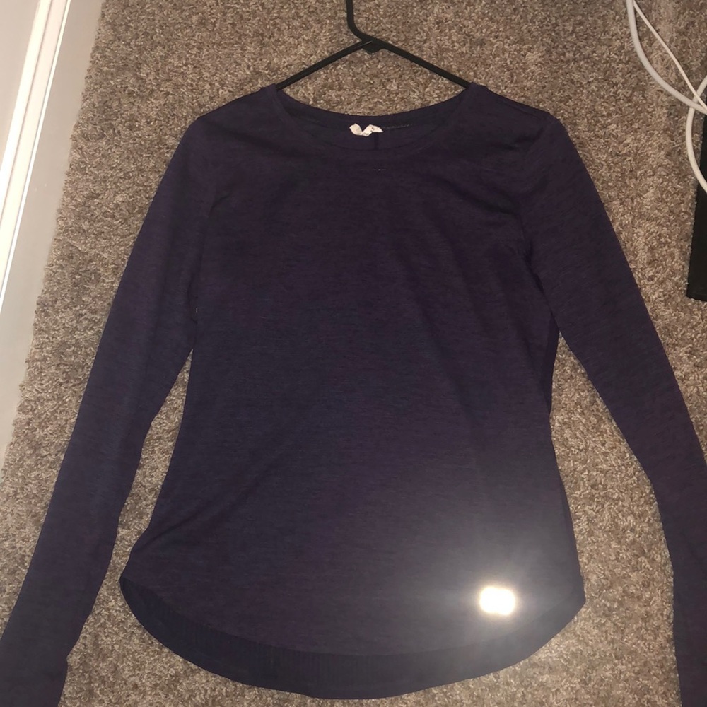 Under Armour long sleeve shirt